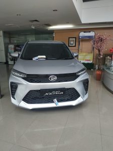 foto daihatsu xenia tipe m
